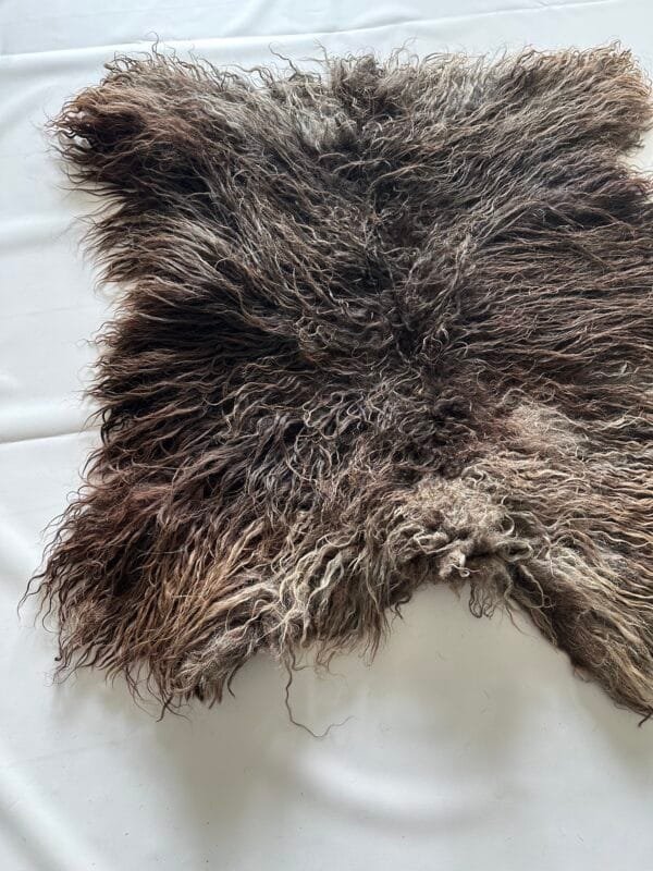 stoere zachte gevilte schapenvacht racka vilt schapenvacht felted sheepfleece - Afbeelding 5