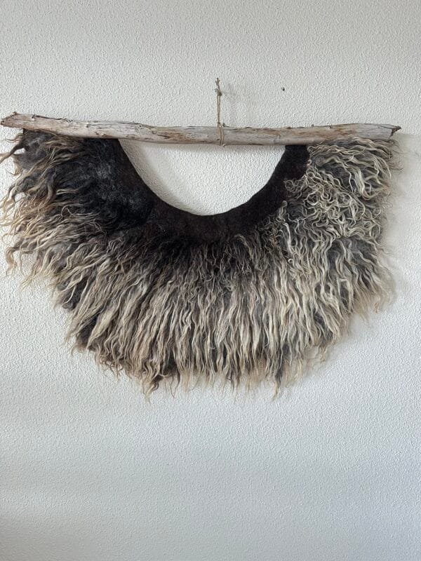 viltkraag wandkleed